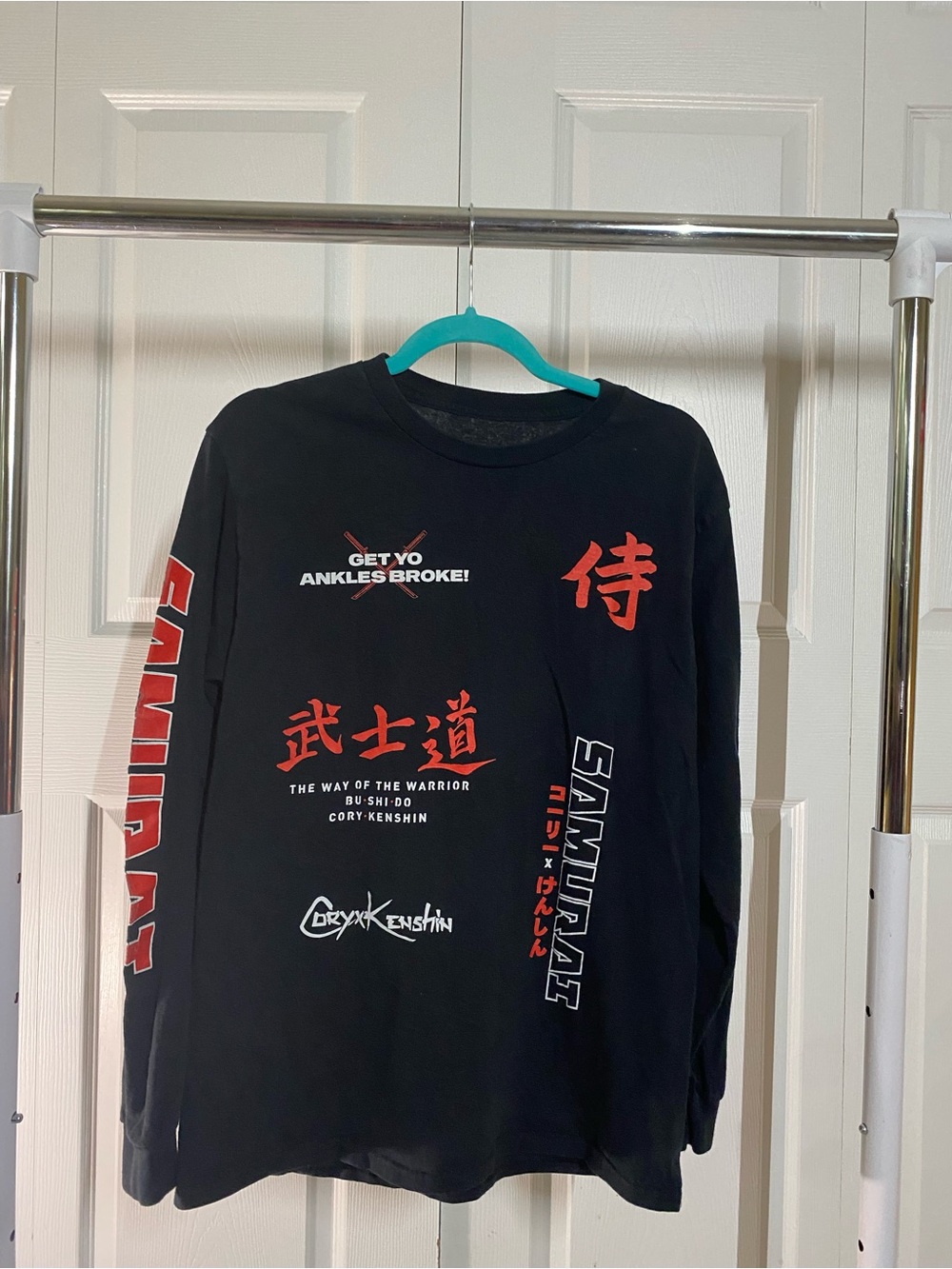 Samurai Graphic Long-Sleeve Tee - Black & Red